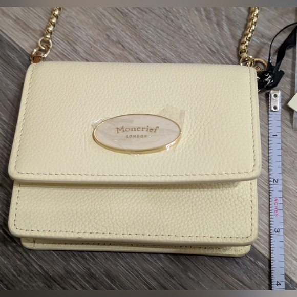 NWT•Moncrief London Italian Leather "Sloane"Crossbody Coin/ID Pouch•Bridal Ivory - Picture 12 of 17